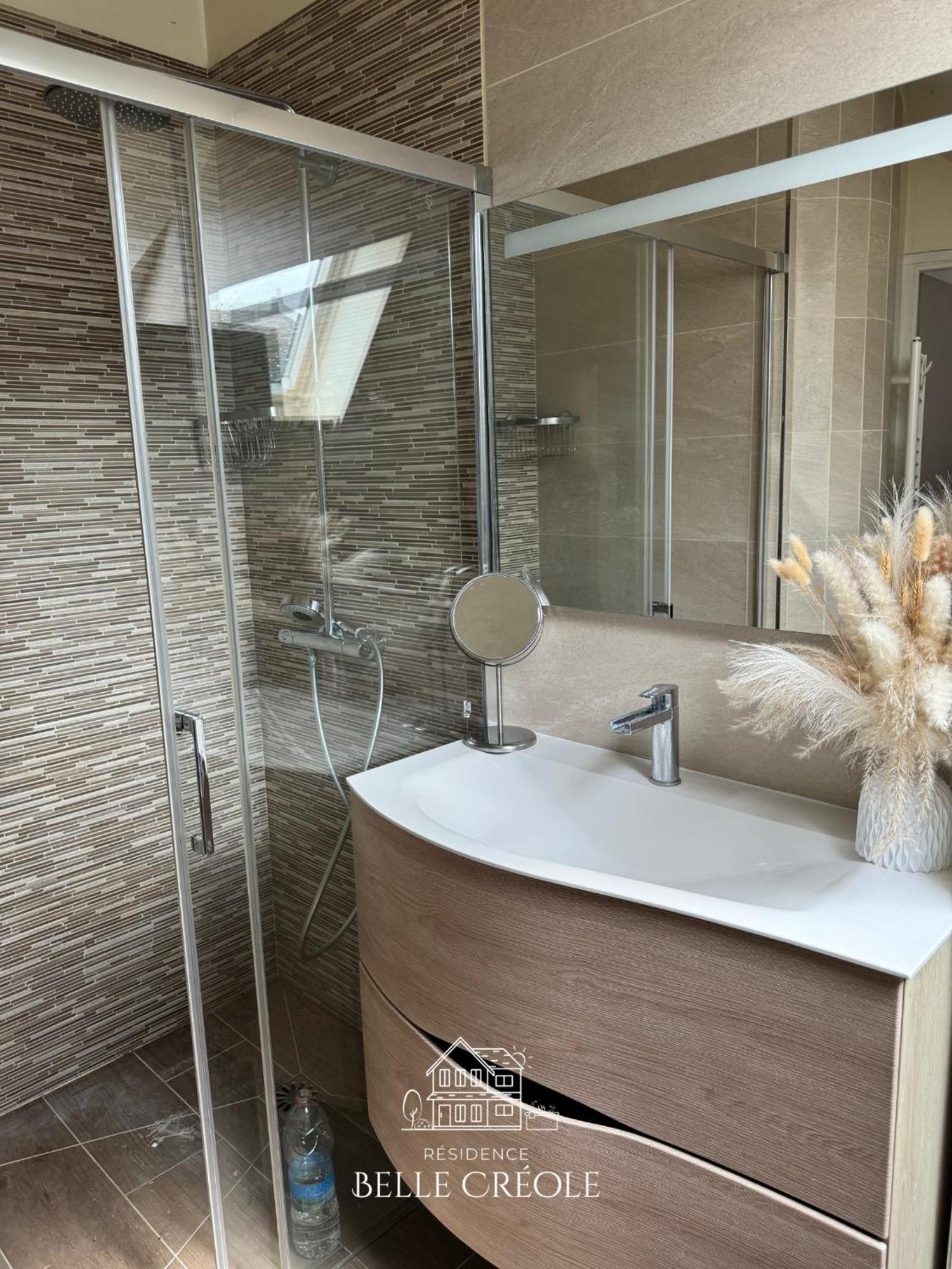 Duplex Vip Jacuzzi A 15Min De Disneyland Paris Et 1H De Paris Quincy-Voisins 外观 照片
